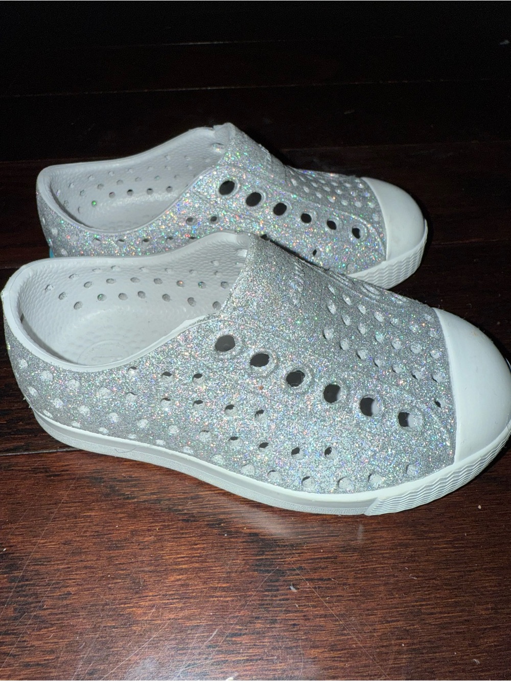 Native Kids Glitter Slip-On Water Shoes - Silver
